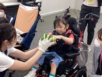 読み聞かせ体験の様子